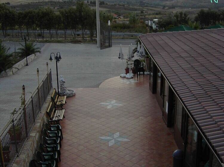 Agriturismo La Targa