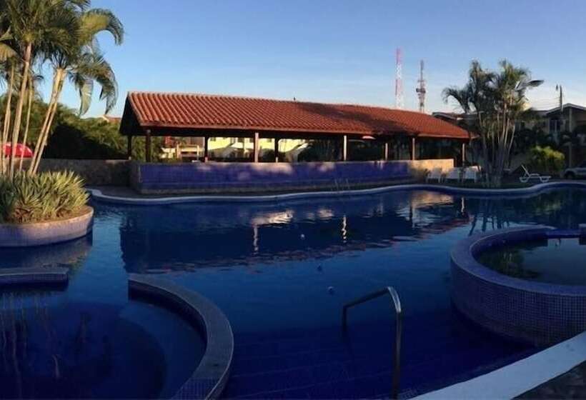 Aparthotel Villa Nuria