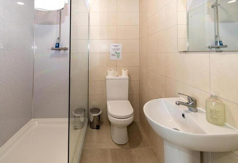 مبيت وإفطار Aisling Guest House