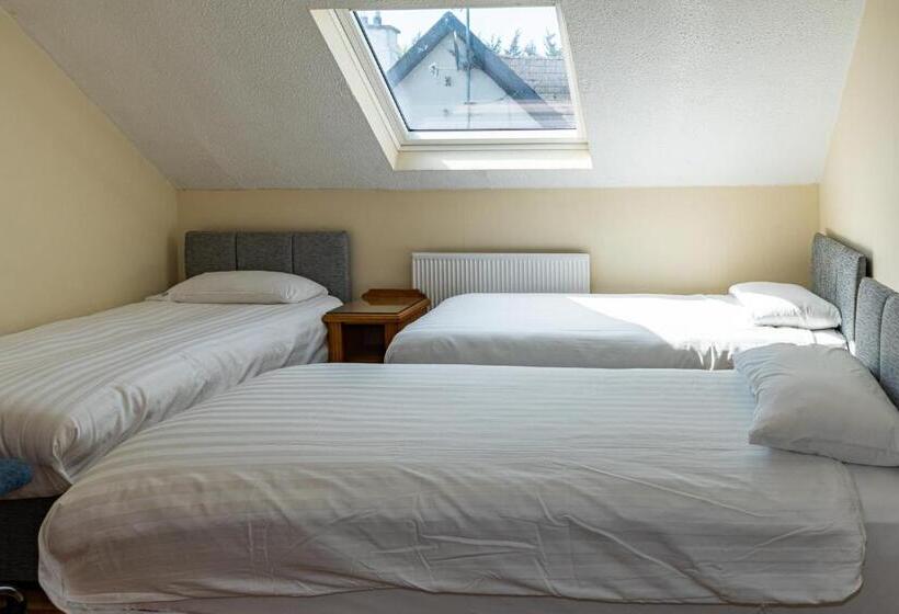 مبيت وإفطار Aisling Guest House