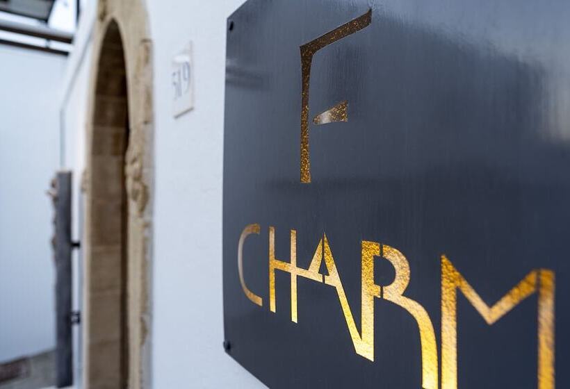 住宿加早餐  F Charm All Suites   Adults Only