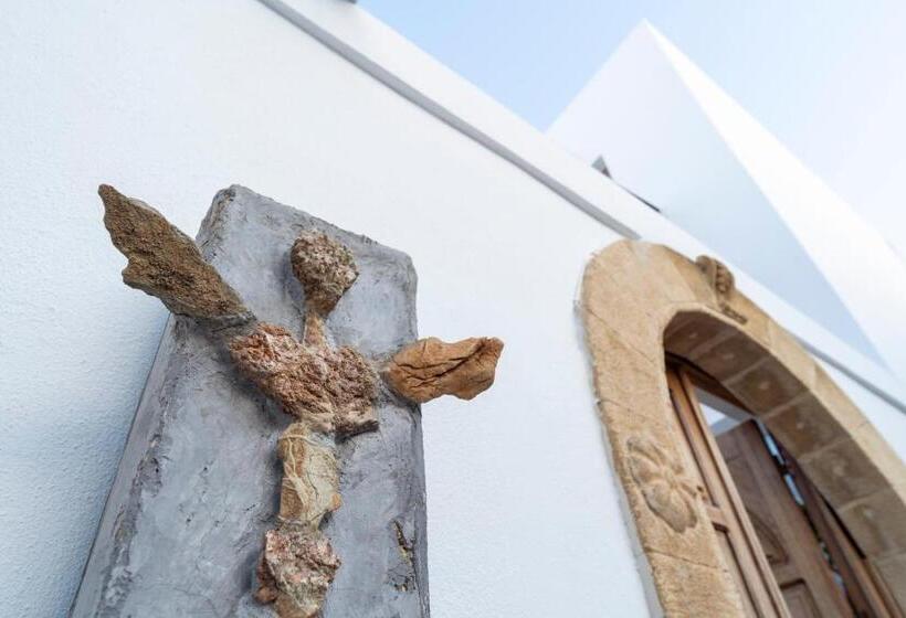 住宿加早餐  F Charm All Suites   Adults Only