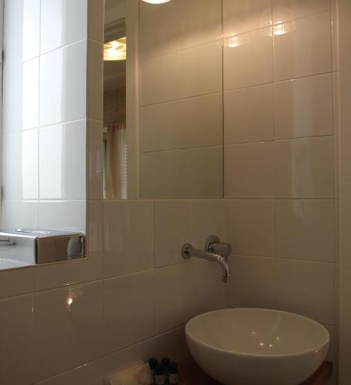 Bed and Breakfast La Piccola Locanda