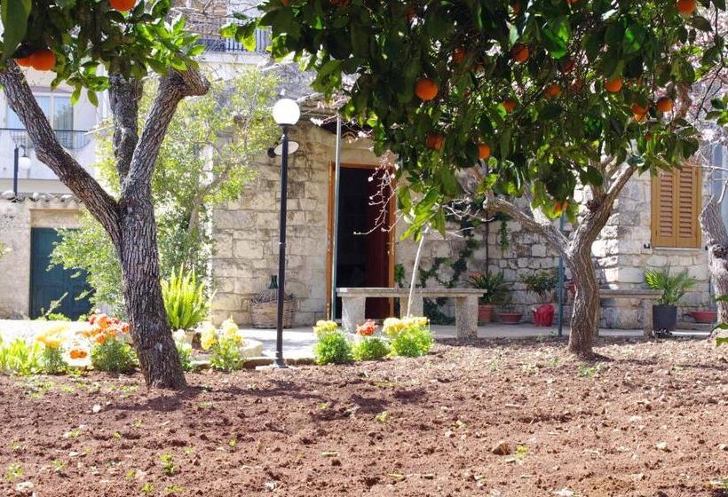 Bed and Breakfast La Piccola Locanda