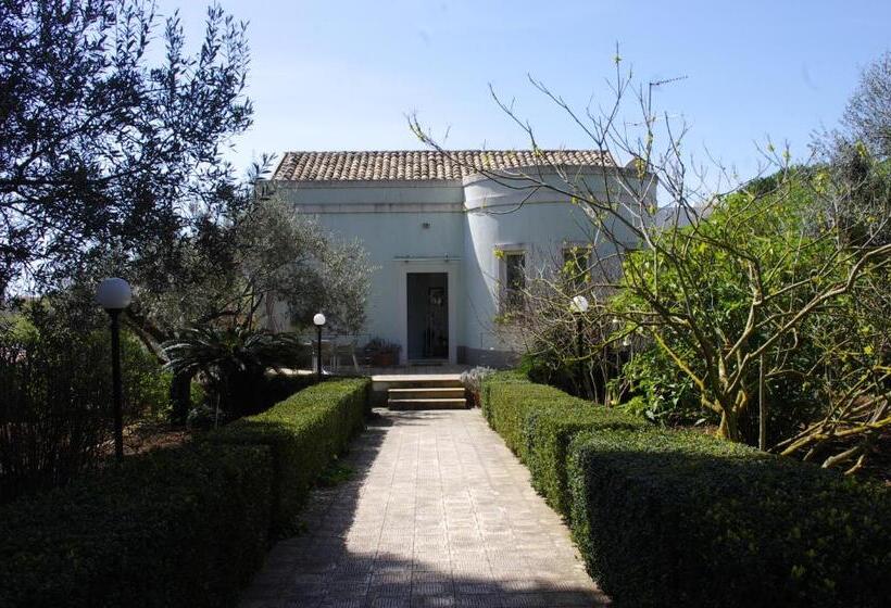 Bed and Breakfast La Piccola Locanda