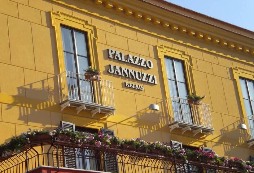 민박 Palazzo Jannuzzi Relais