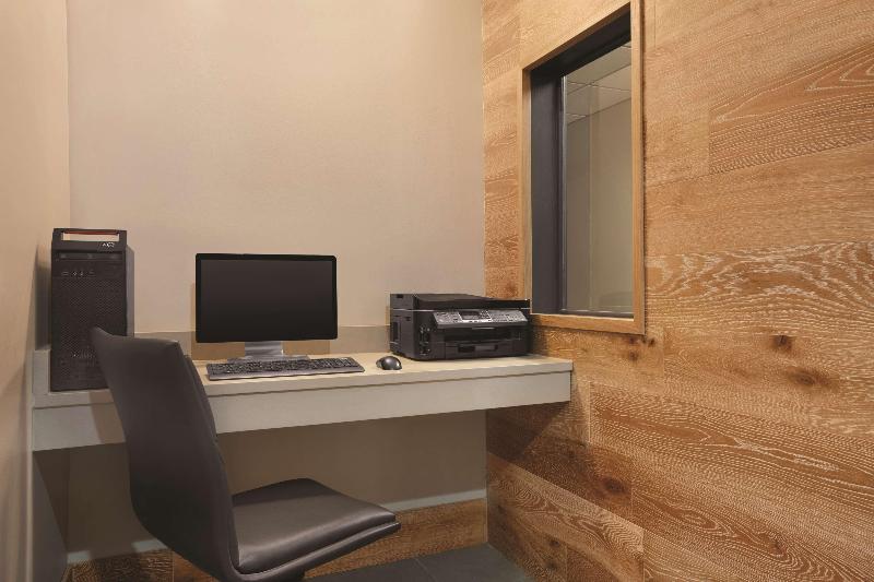 Country Inn & Suites By Radisson, Newnan, Ga