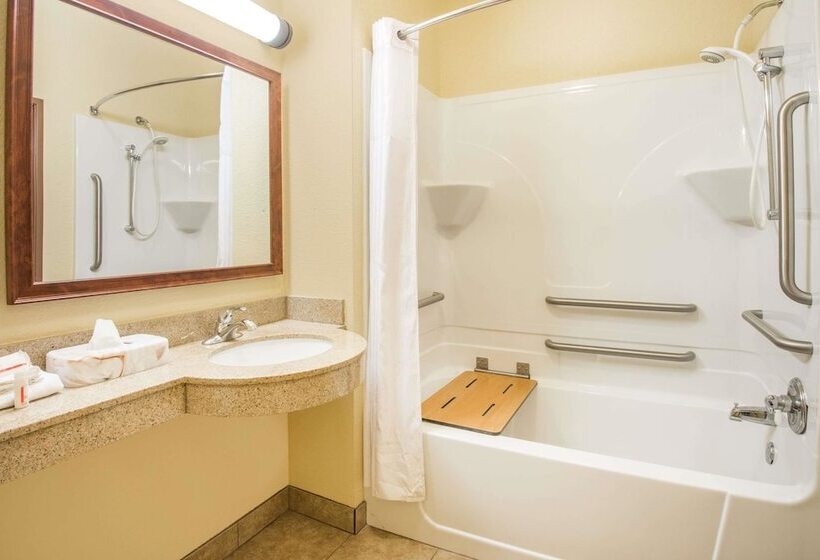 Days Inn By Wyndham Ellis