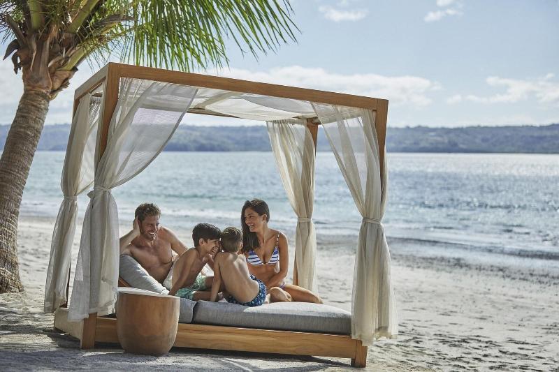 Four Seasons Resort Peninsula Papagayo, Costa Rica