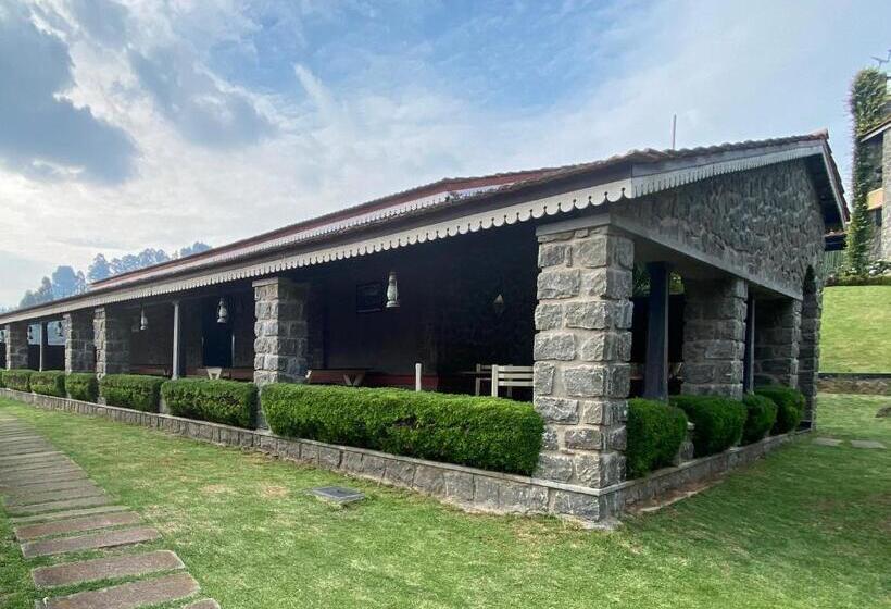 Green Pastures   A Hill Country Resort