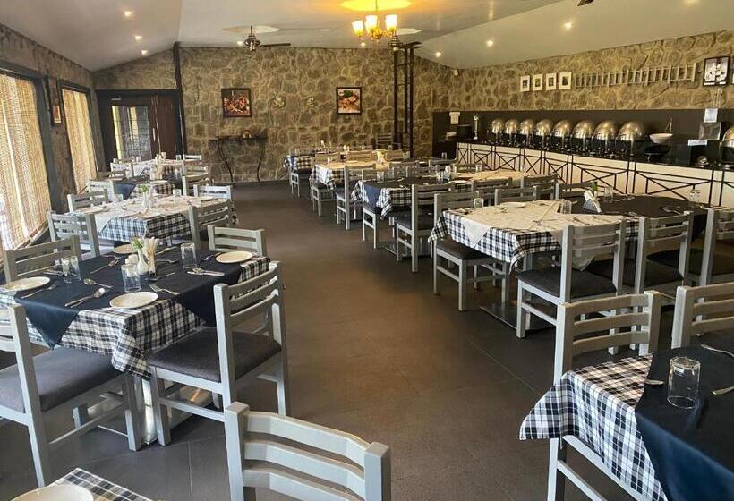 Green Pastures   A Hill Country Resort