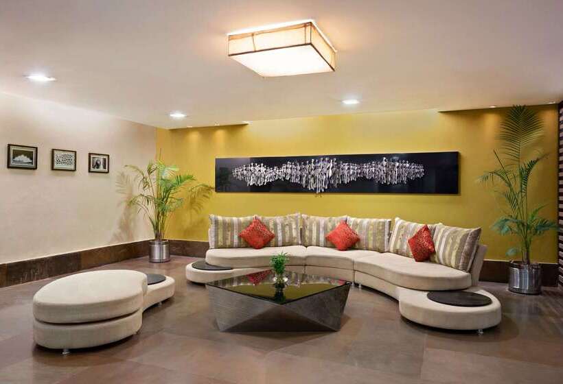 مسافرخانه Ramada Ajmer