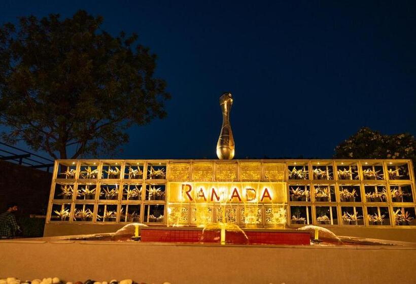 مسافرخانه Ramada Ajmer