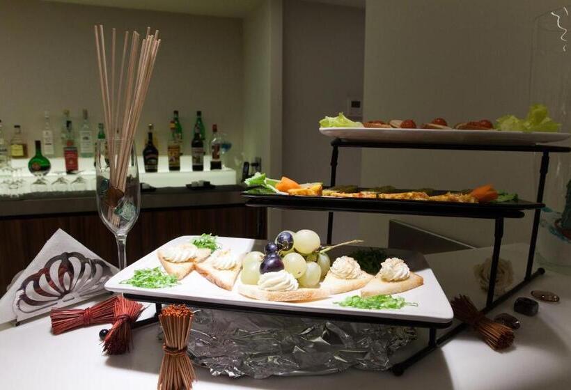 호텔 Albergo Dei Laghi