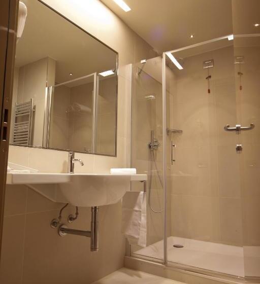 호텔 Albergo Dei Laghi