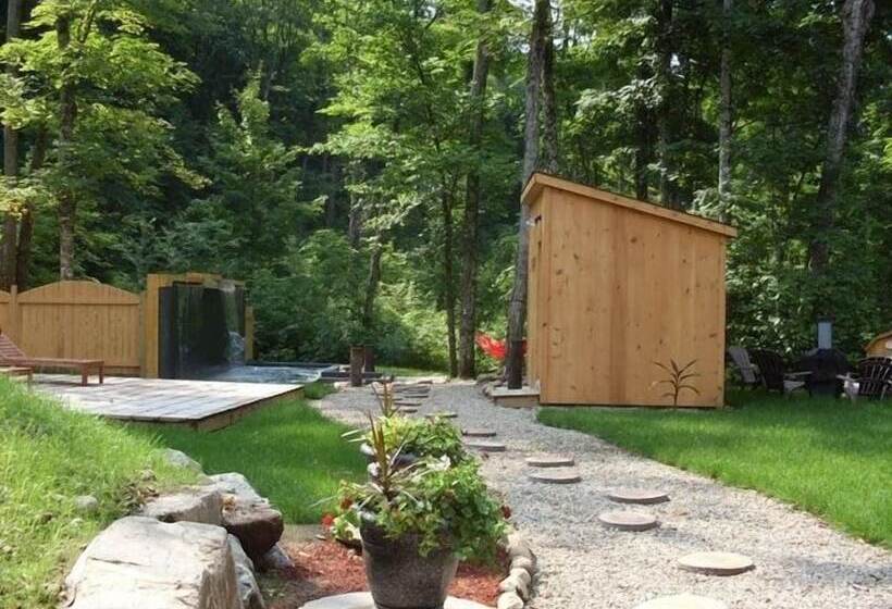 ホテル Auberge Couleurs De France