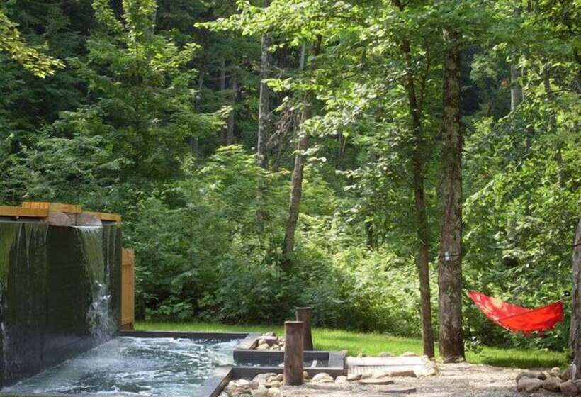 ホテル Auberge Couleurs De France