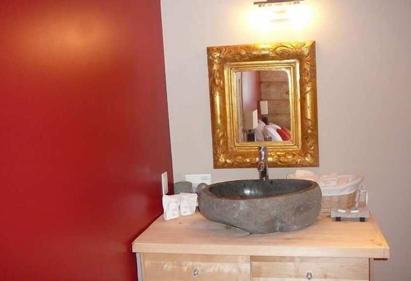 ホテル Auberge Couleurs De France