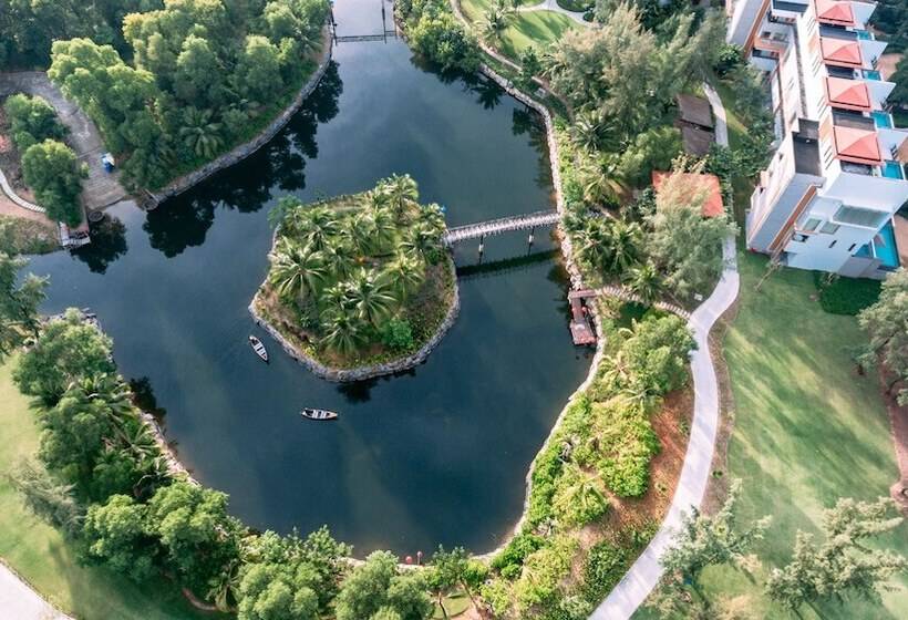 هتل Banyan Tree Lang Co