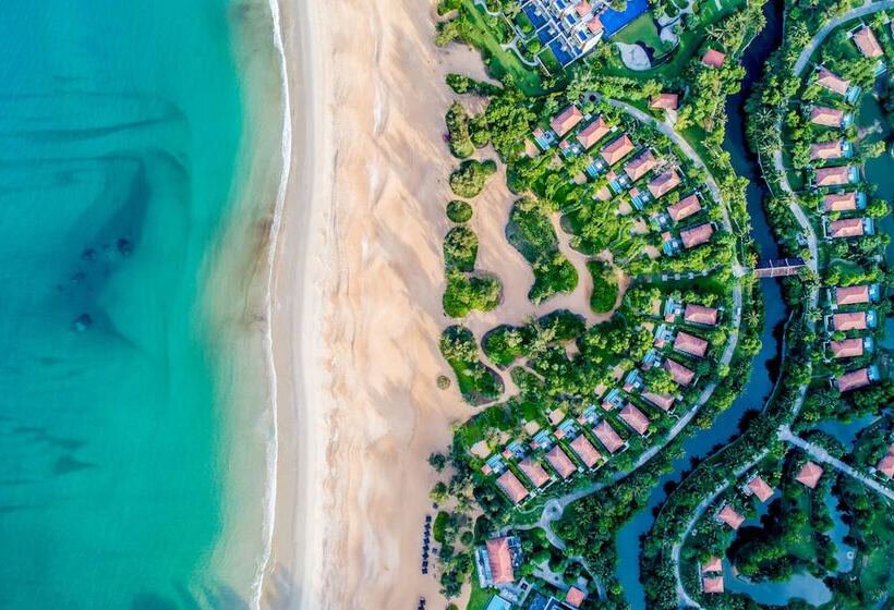 هتل Banyan Tree Lang Co