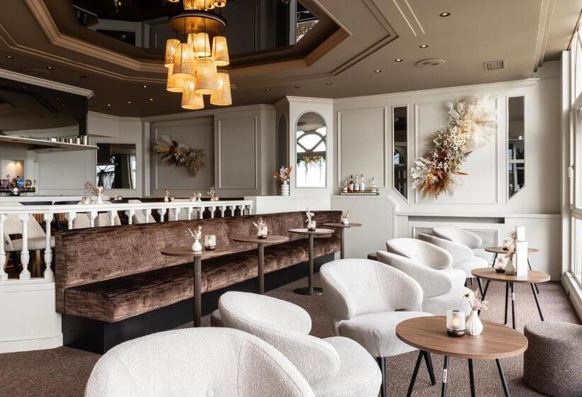 ホテル Beach Palace