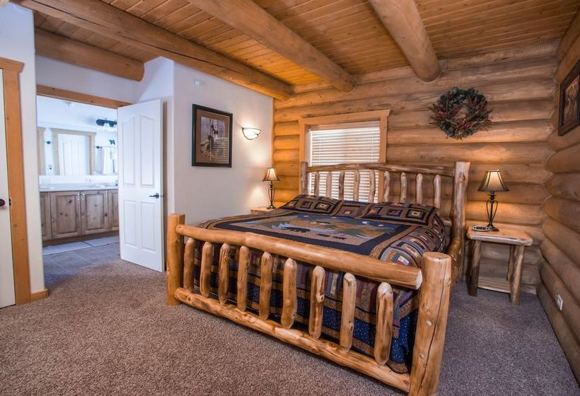 Отель Bear River Lodge