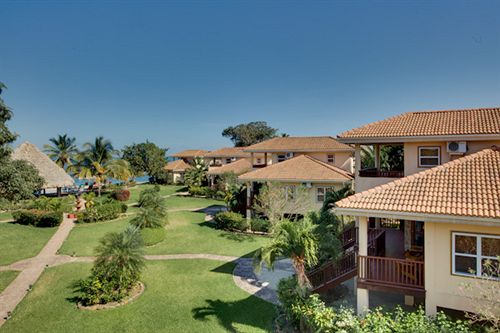 Hotel Belizean Dreams Resort
