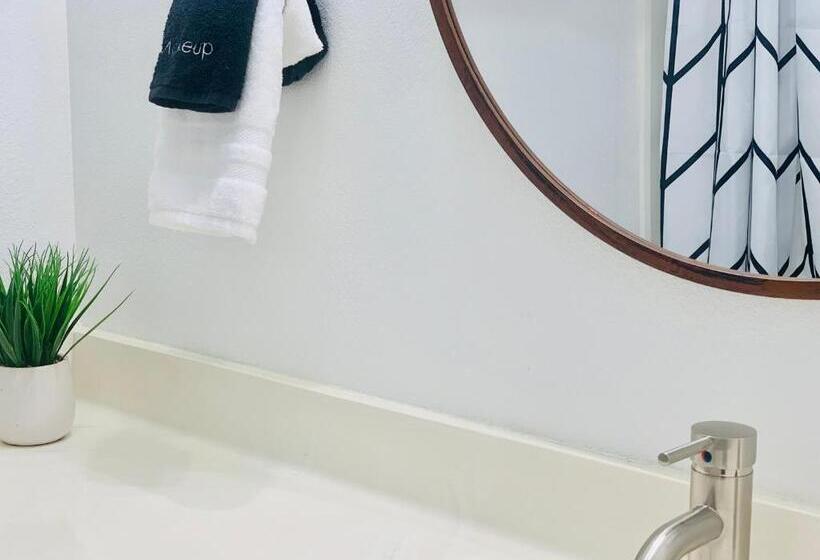 호텔 Dragonfly Motor Lodge