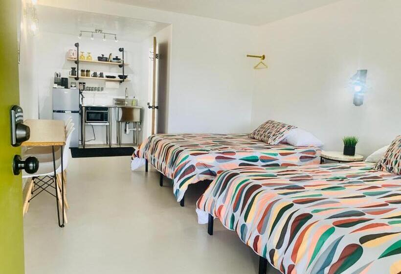 호텔 Dragonfly Motor Lodge