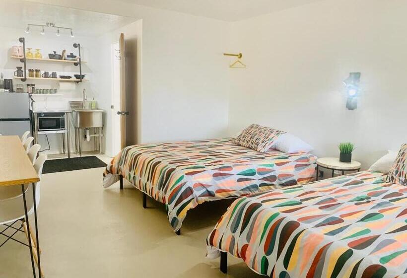 호텔 Dragonfly Motor Lodge