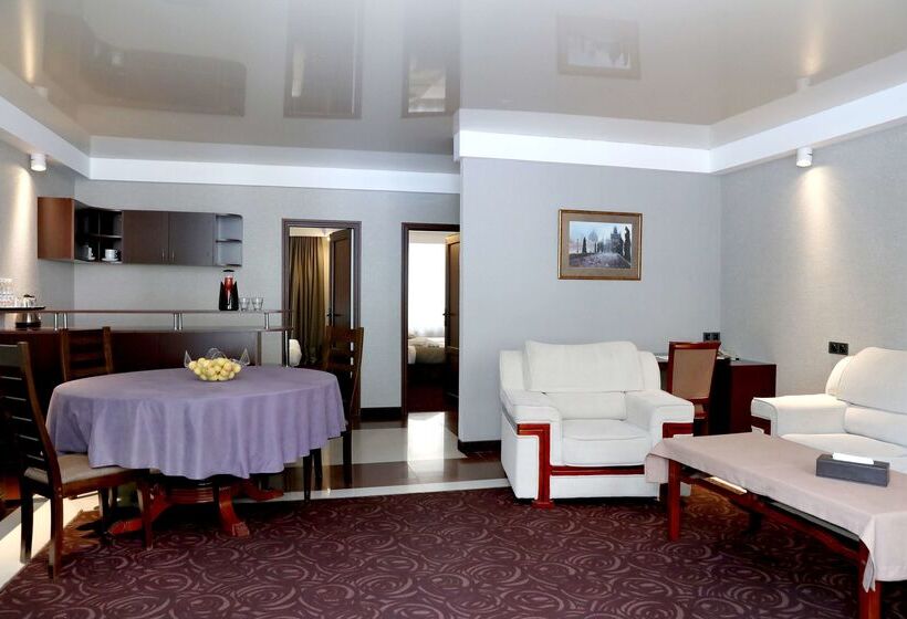 Best Western Plus Paradise Hotel Dilijan