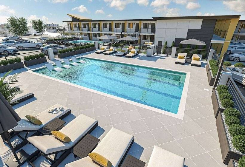 The Vibes Hotel, Trademark Collection By Wyndham