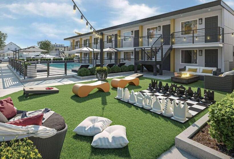 The Vibes Hotel, Trademark Collection By Wyndham