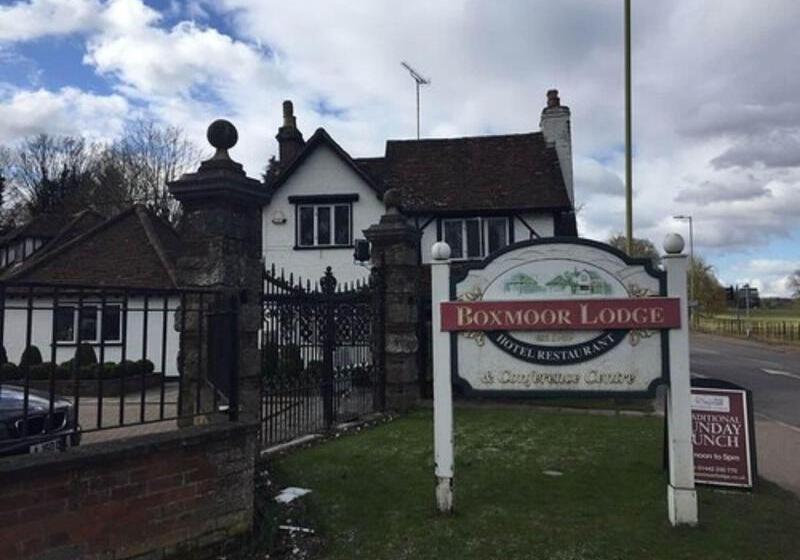 Отель Boxmoor Lodge
