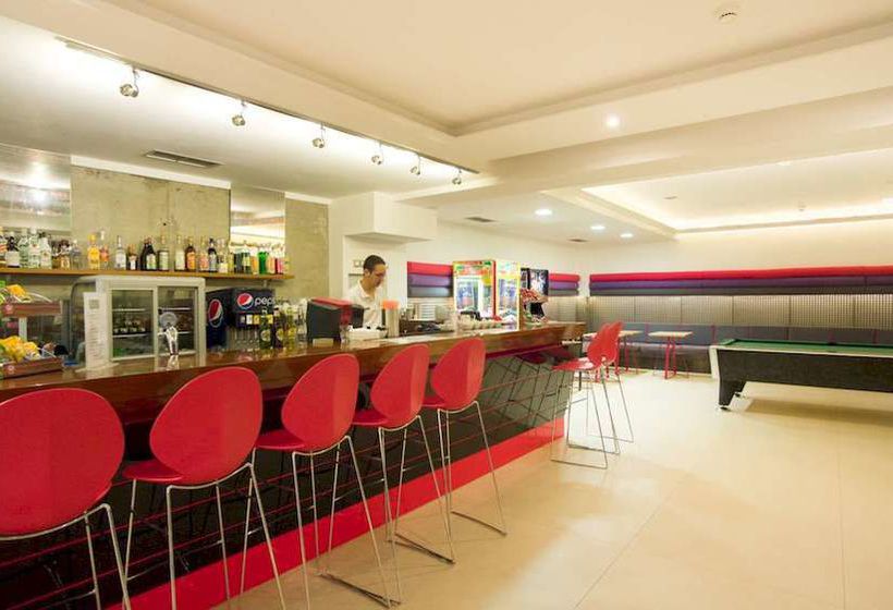 호텔 Buca Beach Resort