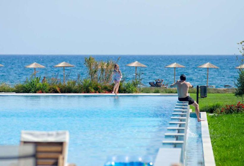 호텔 Buca Beach Resort