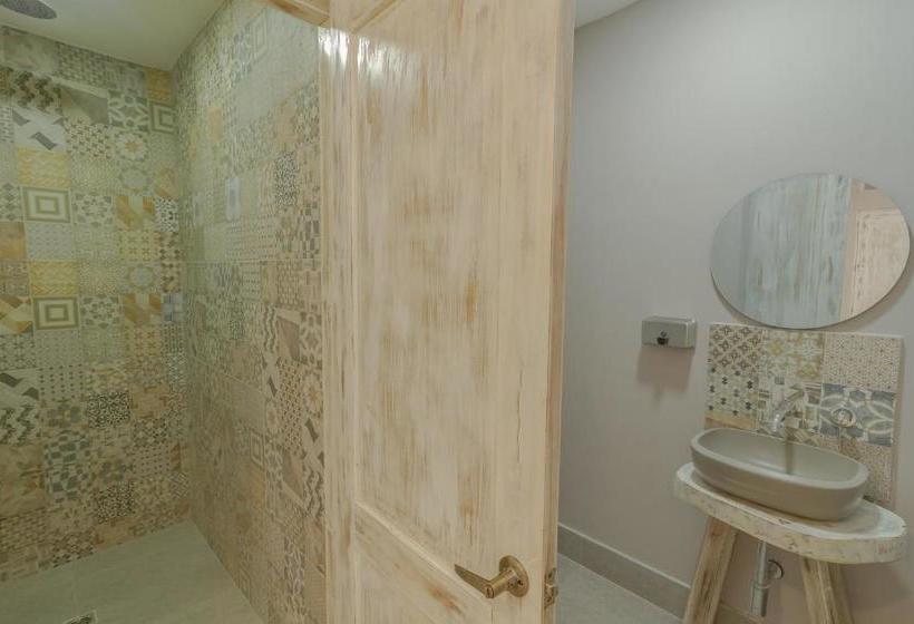 ホテル Casa Avelina Boutique Hostel