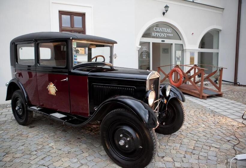 هتل Chateau Appony