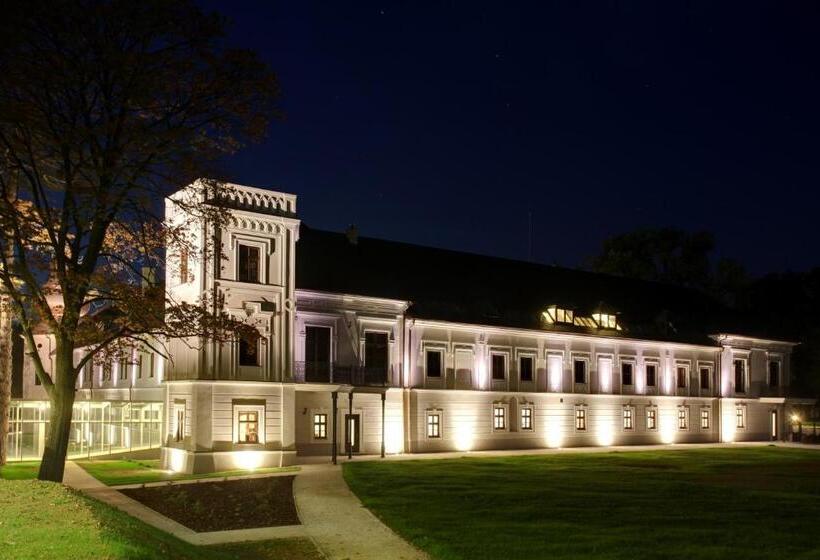 هتل Chateau Appony