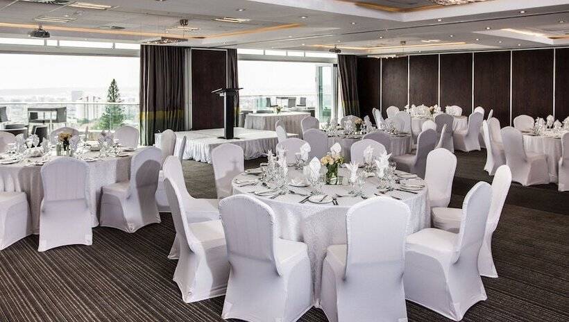 Отель Coastlands Musgrave