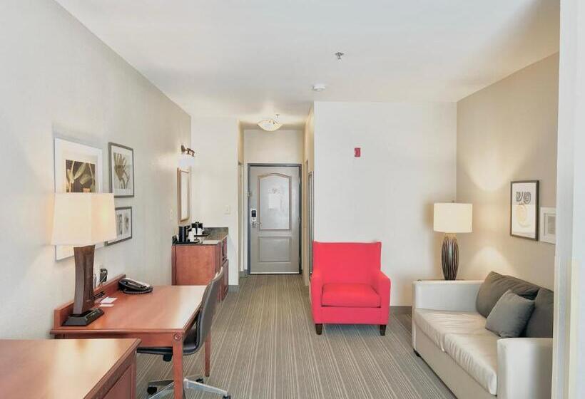 فندق Country Inn & Suites By Radisson, Emporia, Va