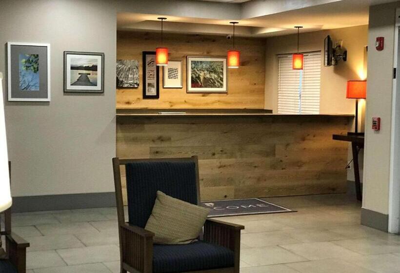 فندق Country Inn & Suites By Radisson, Emporia, Va