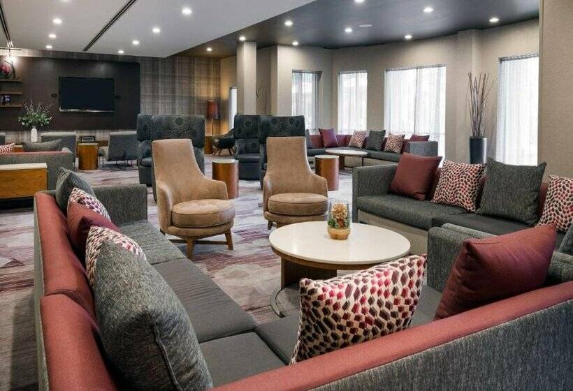 Отель Courtyard By Marriott Buffalo Airport