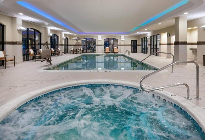 Отель Courtyard By Marriott Buffalo Airport