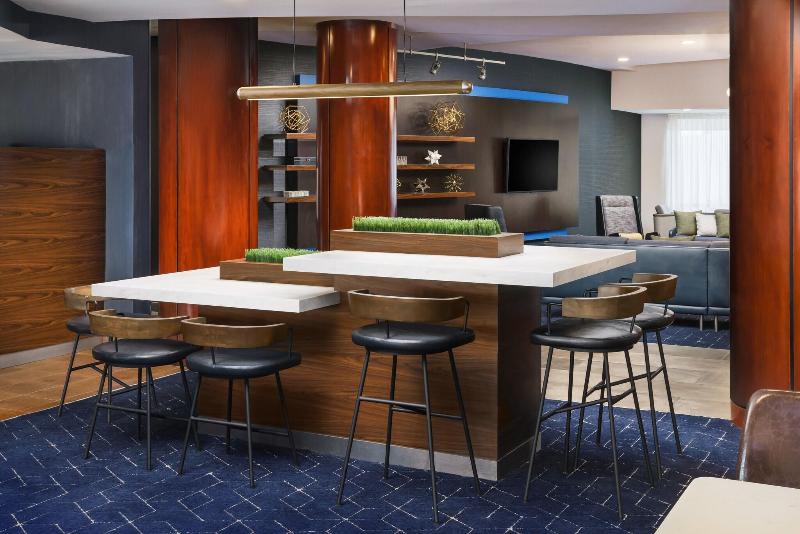 בית מלון כפרי Courtyard Hartford Farmington