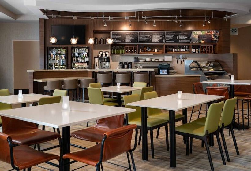 فندق Courtyard By Marriott Santa Barbara Goleta