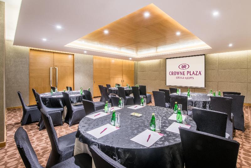 酒店 Crowne Plaza Ahmedabad City Centre, An Ihg
