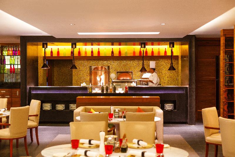 酒店 Crowne Plaza Ahmedabad City Centre, An Ihg