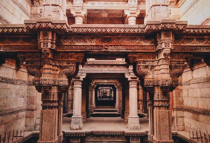 酒店 Crowne Plaza Ahmedabad City Centre, An Ihg