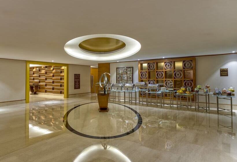 酒店 Crowne Plaza Ahmedabad City Centre, An Ihg